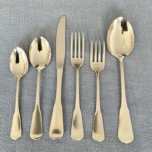 Oneida Minute Man Colonial Boston Flatware Set - 15 Pieces Vintage